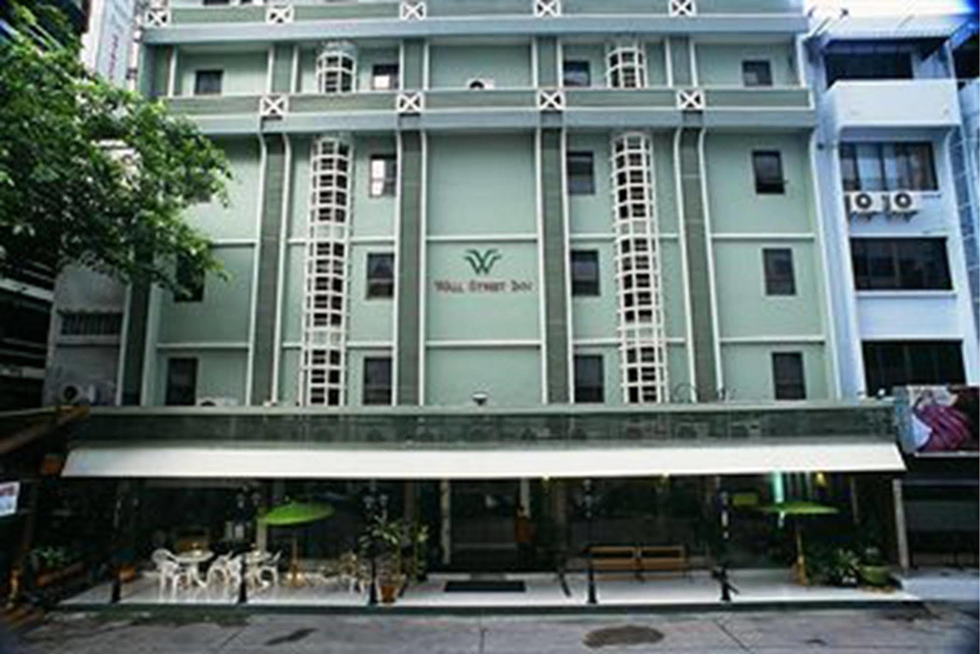 Wall Street Inn, Bangkok Buitenkant foto
